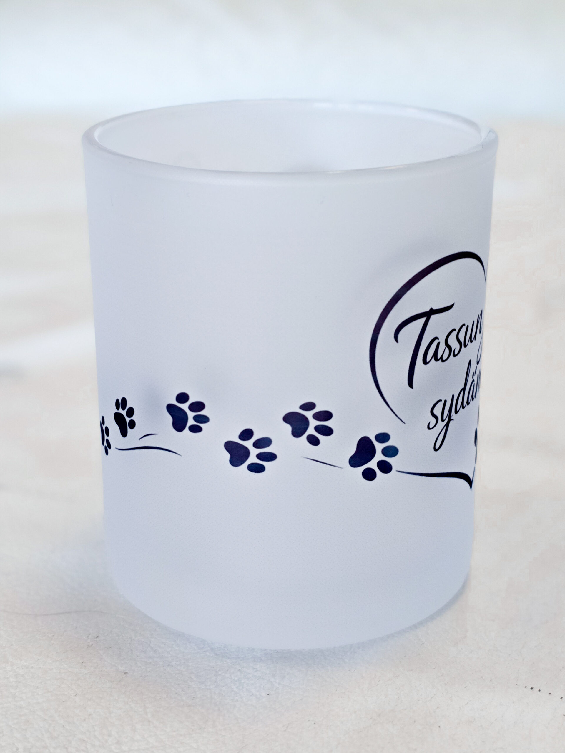 Satiinimuki- Tassun jälkiä sydämessä