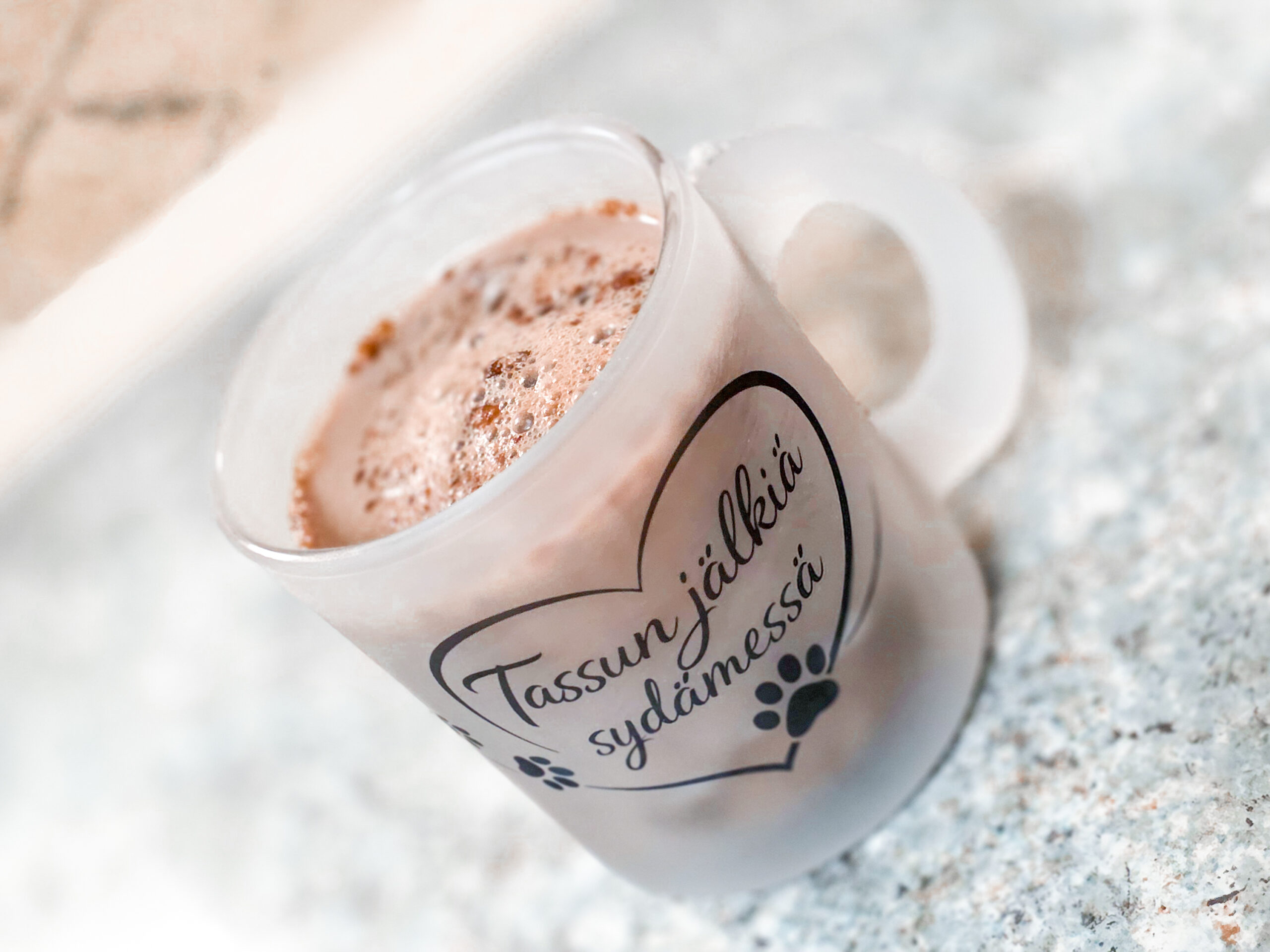 Satiinimuki- Tassun jälkiä sydämessä